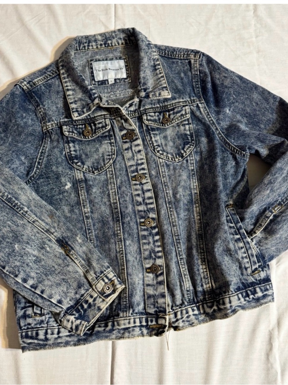 The Style Between Us Acid Wash Denim Trucker Jacket Blue L